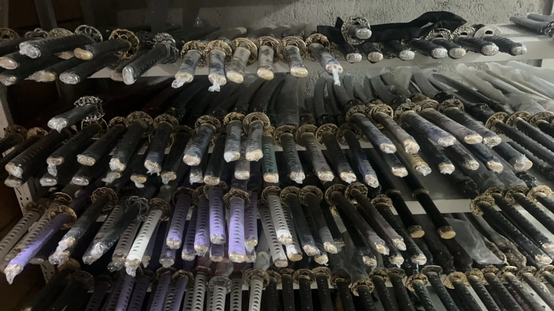 专拍链接龙泉锻打s7黄铜装具杉木烤漆