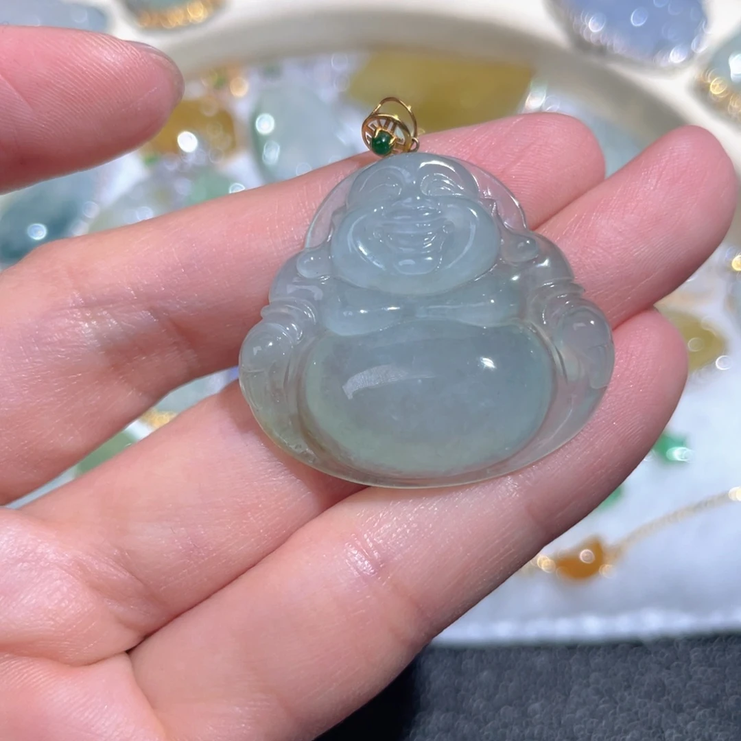 翡翠颈饰18K金镶嵌翡翠