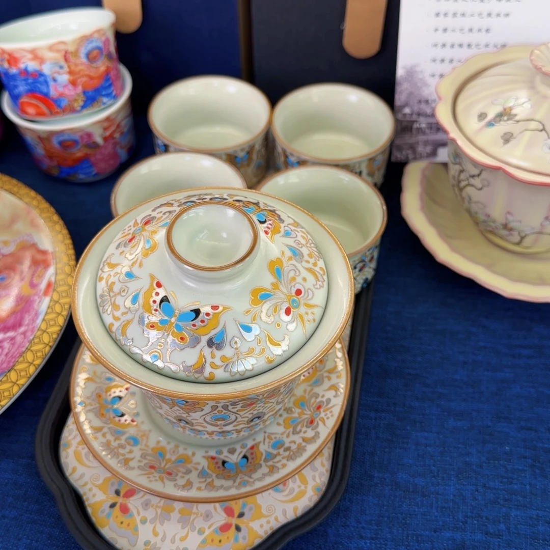 这些盖碗真好看！！！