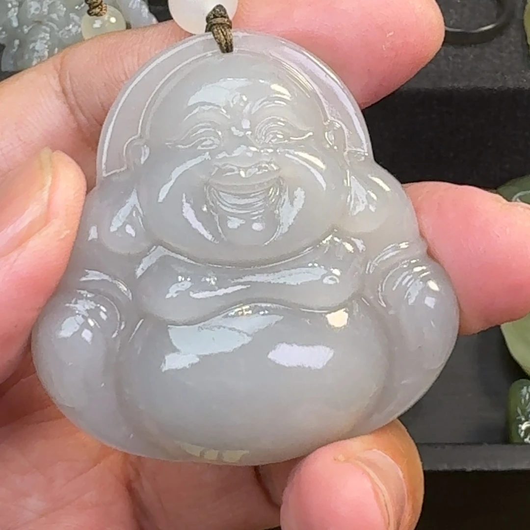 和田玉未镶嵌车挂