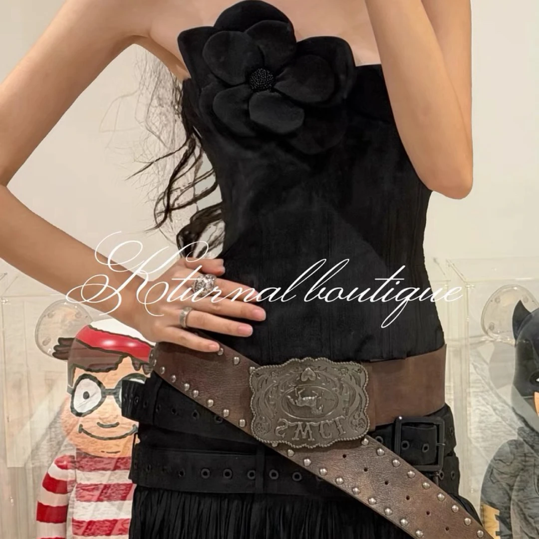 KTURNAL法式赫本结构小众高级重工花朵显身材鱼骨胸衣抹胸上衣