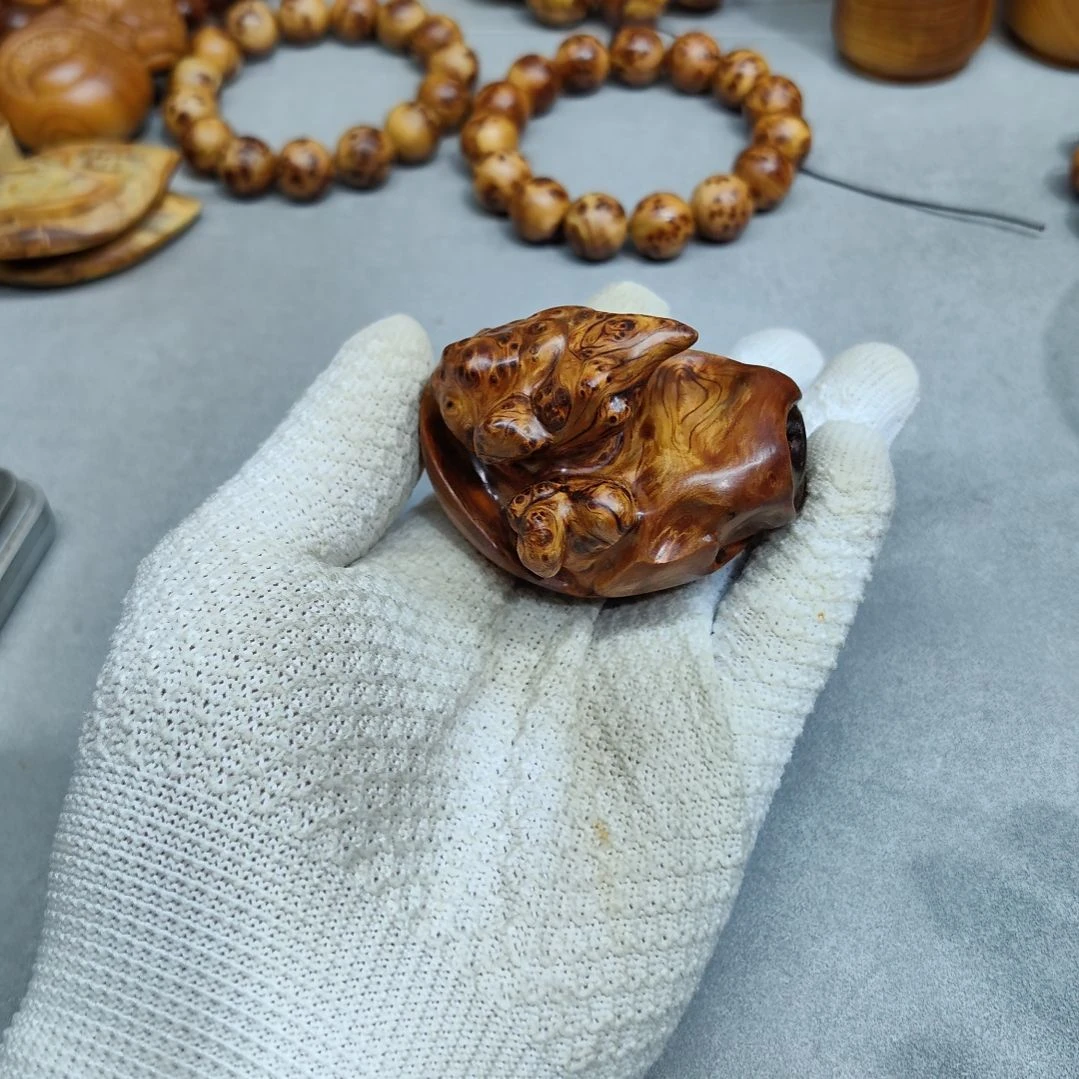 木***十太行崖柏手工艺品