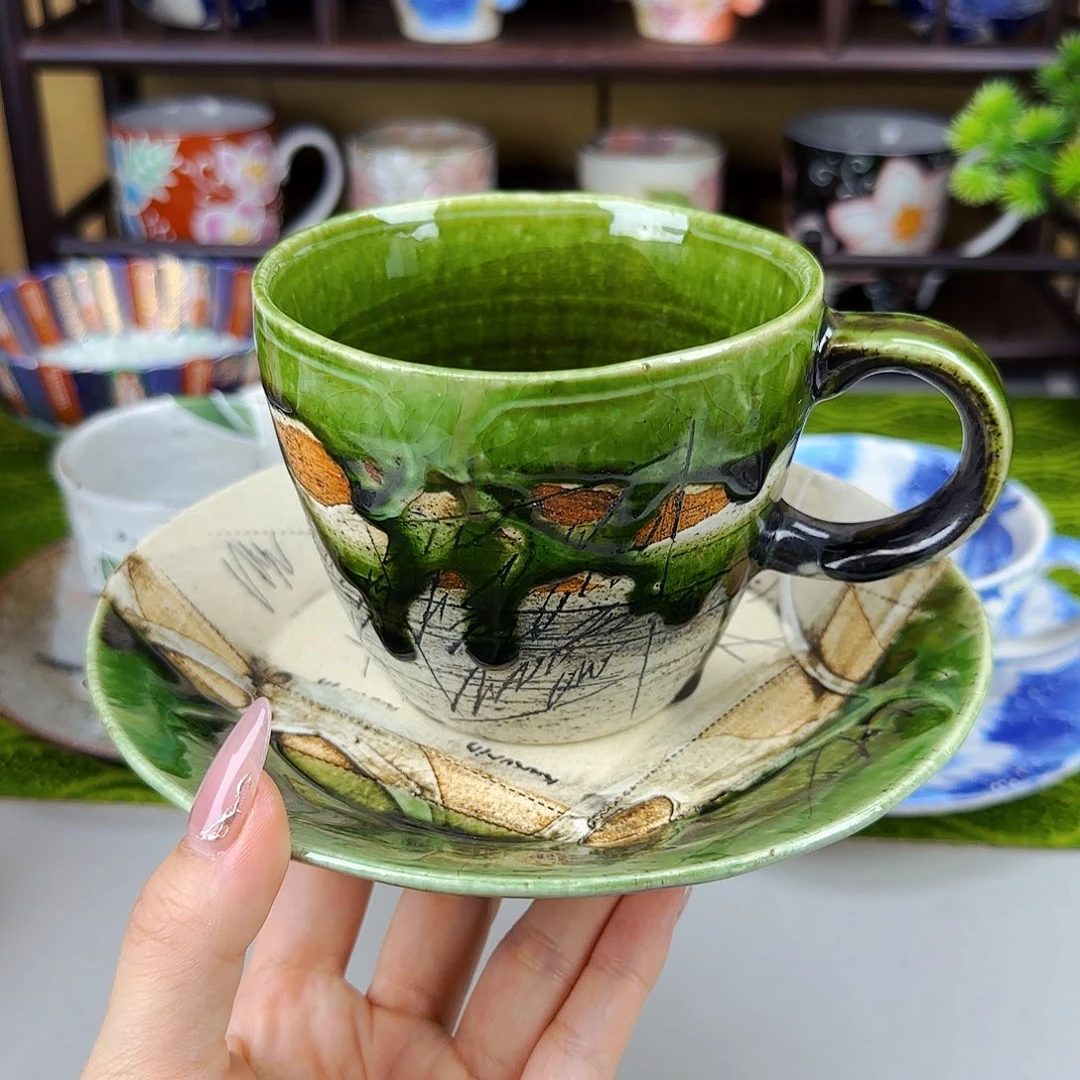 他家茶具瓷器真美