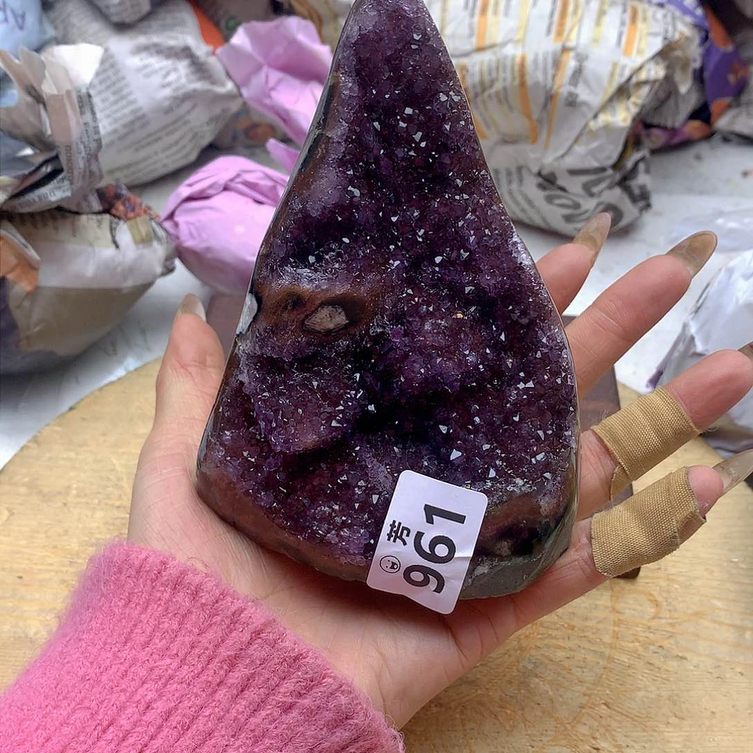 紫晶大型摆件（非配饰）未镶嵌