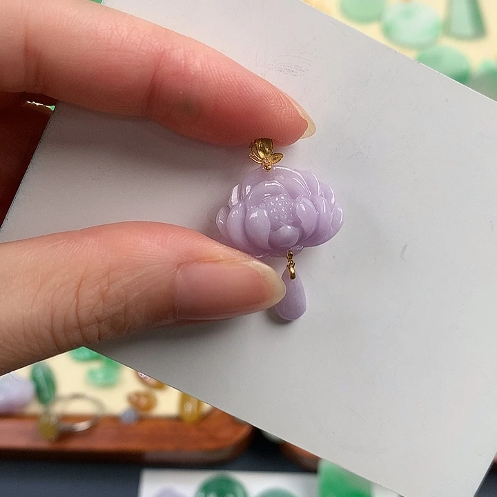 翡翠18K金镶嵌颈饰8764235778