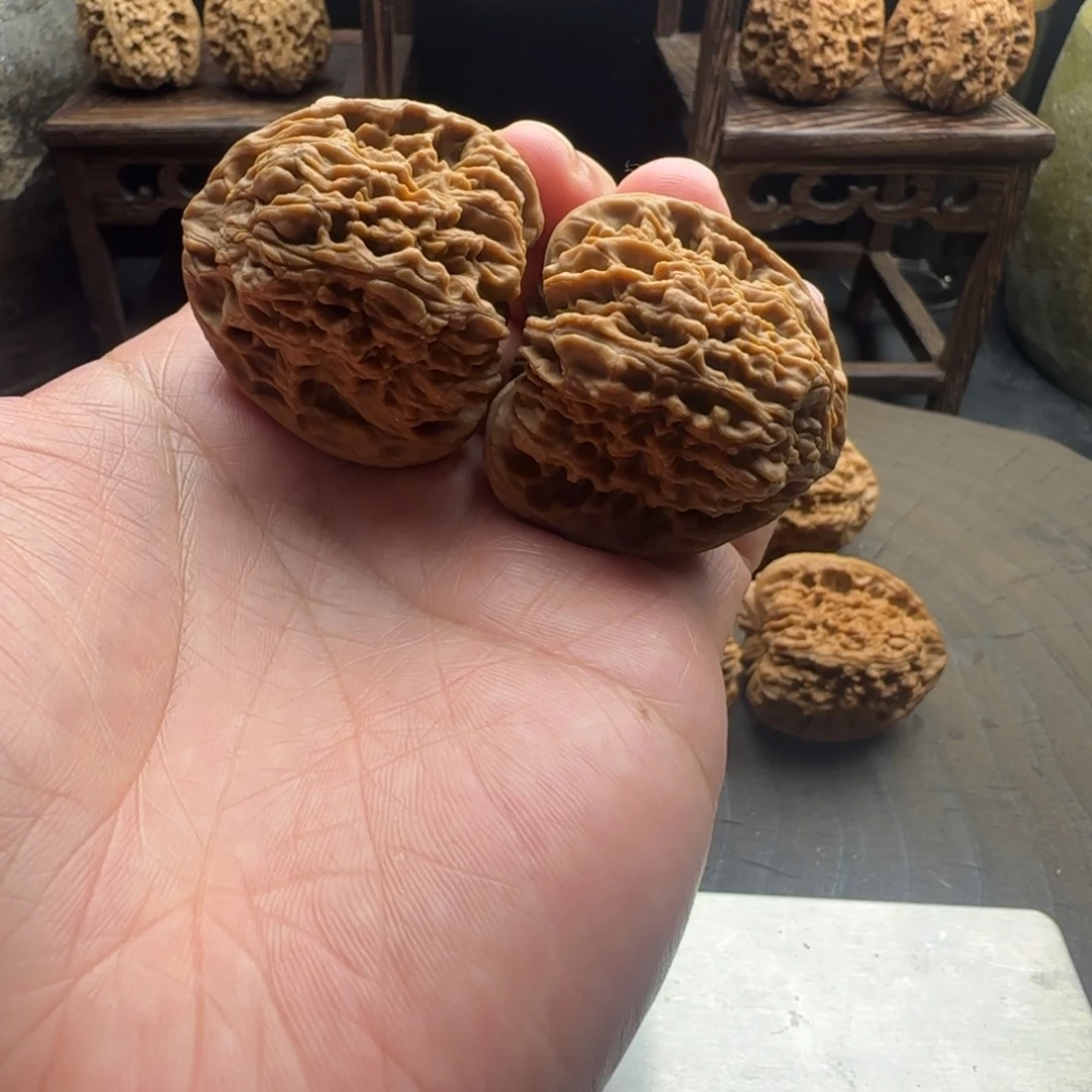 吊坠文玩核桃41奥迪三角全家福