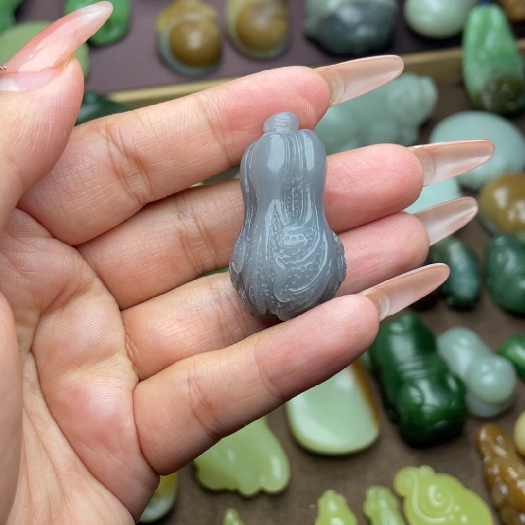 【闪购商品】颈饰未镶嵌和田玉占*不退不换