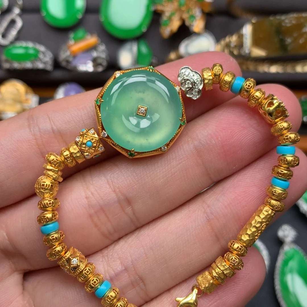 翡翠18K金镶嵌手链