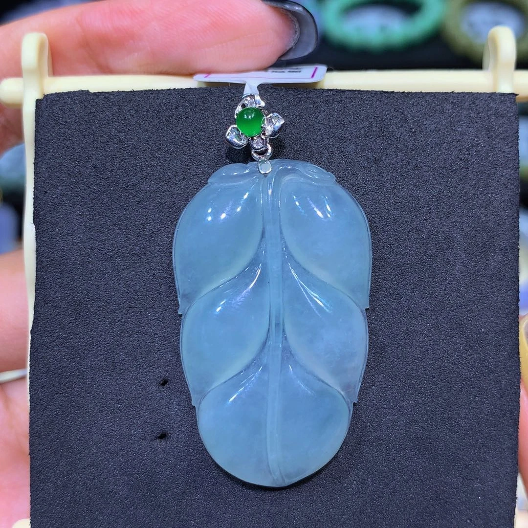 翡翠18K金镶嵌手链翡翠