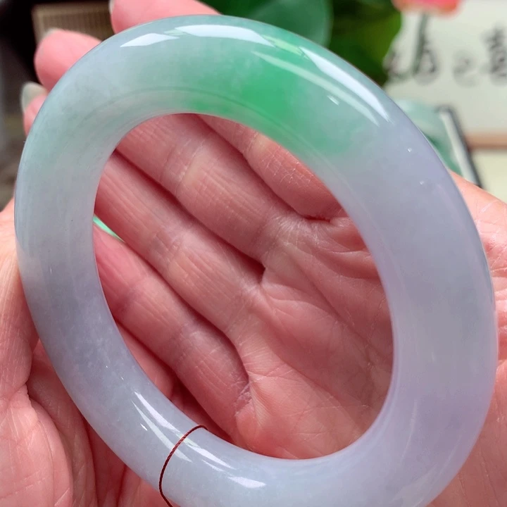 翡翠未镶嵌手镯天然翡翠手镯