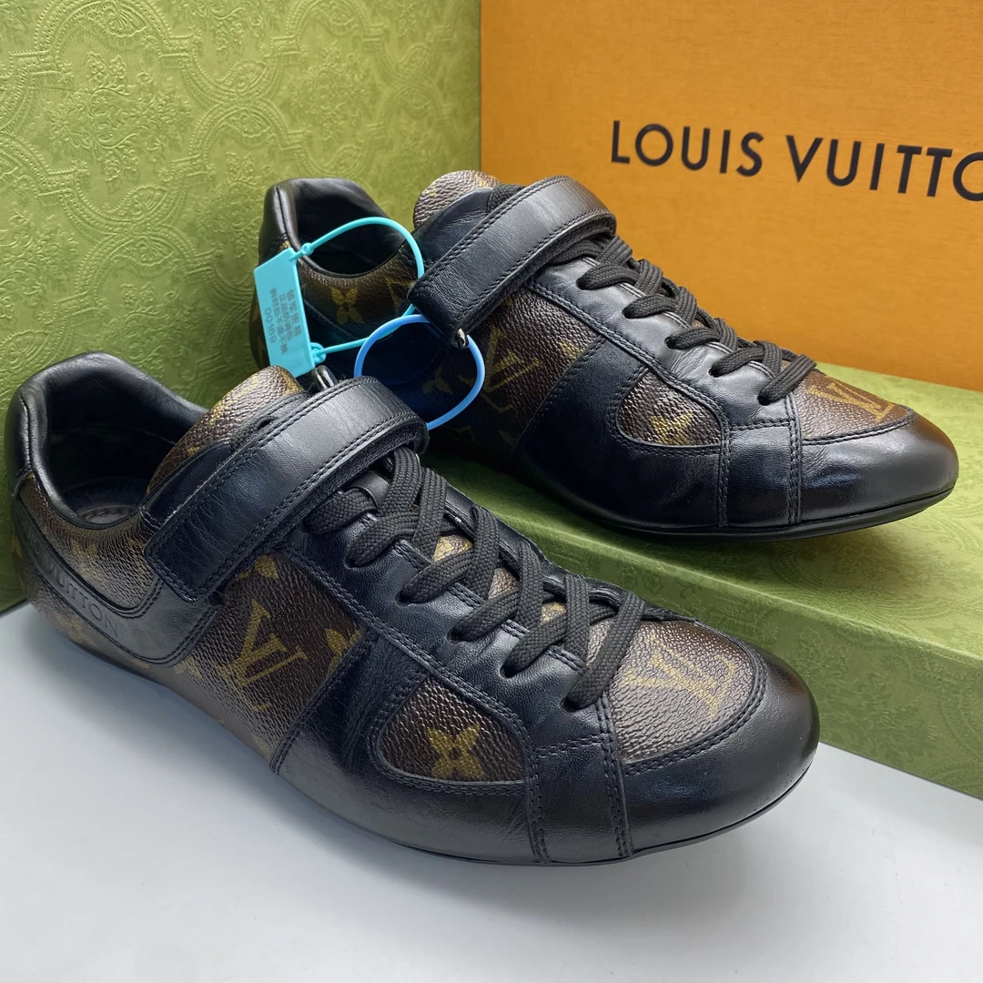 95新 LouisVuitton/路易威登 40欧码/棕色老花皮质百搭低帮休闲鞋