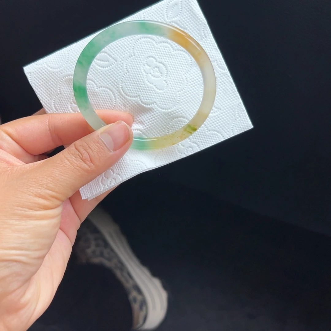 L***o石英质玉未镶嵌手镯非洲翠54