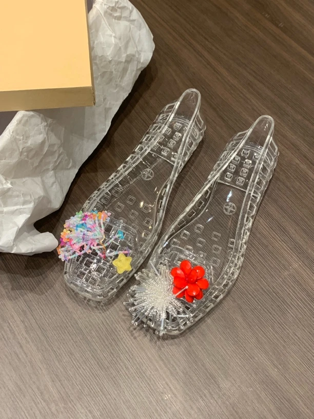 果冻鞋百搭时尚沙滩度假女夏季新款透明配饰花朵DIY鞋子水晶凉鞋