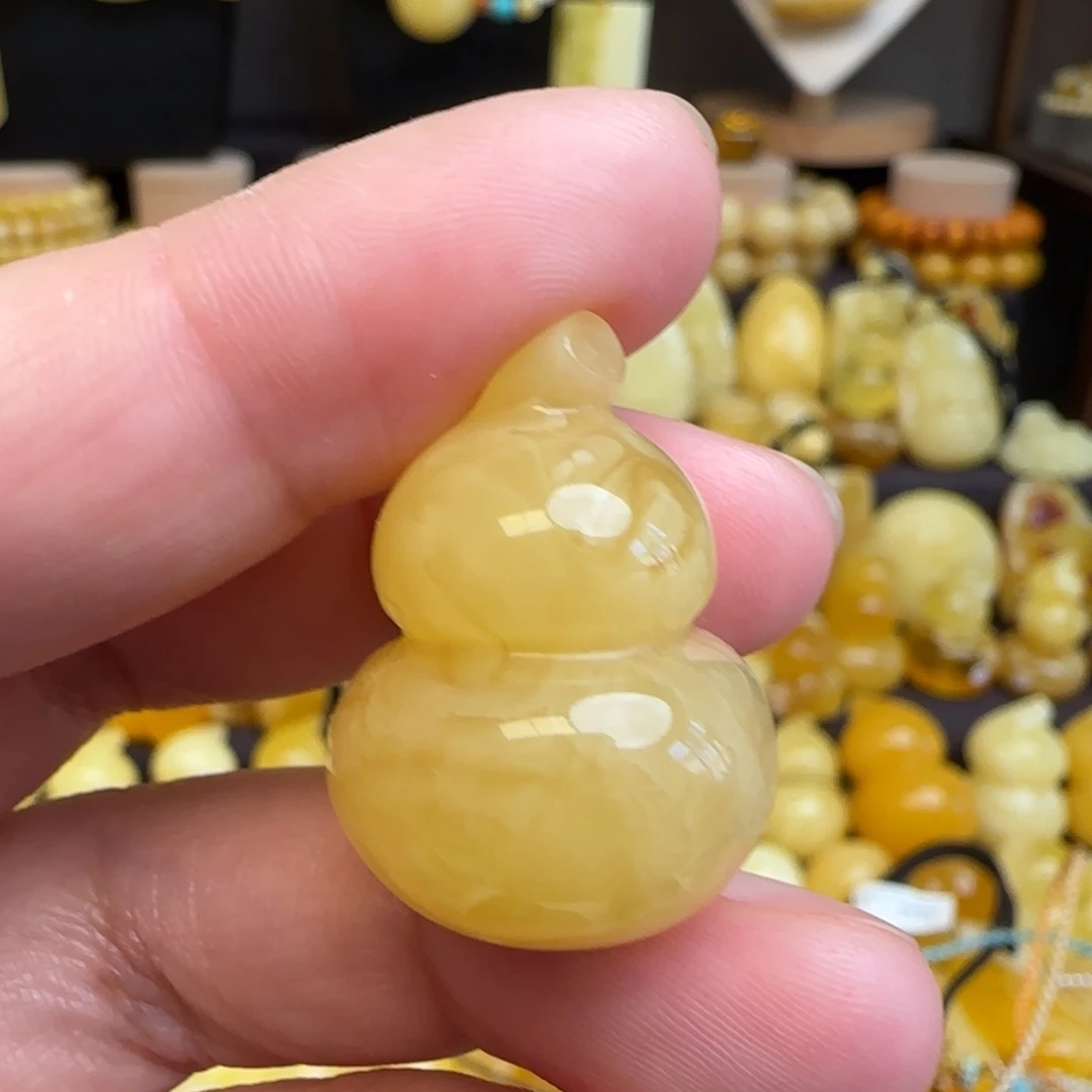 琥珀未镶嵌吊坠(赠链)天然俄料溶洞妖花蜜蜡葫芦吊坠