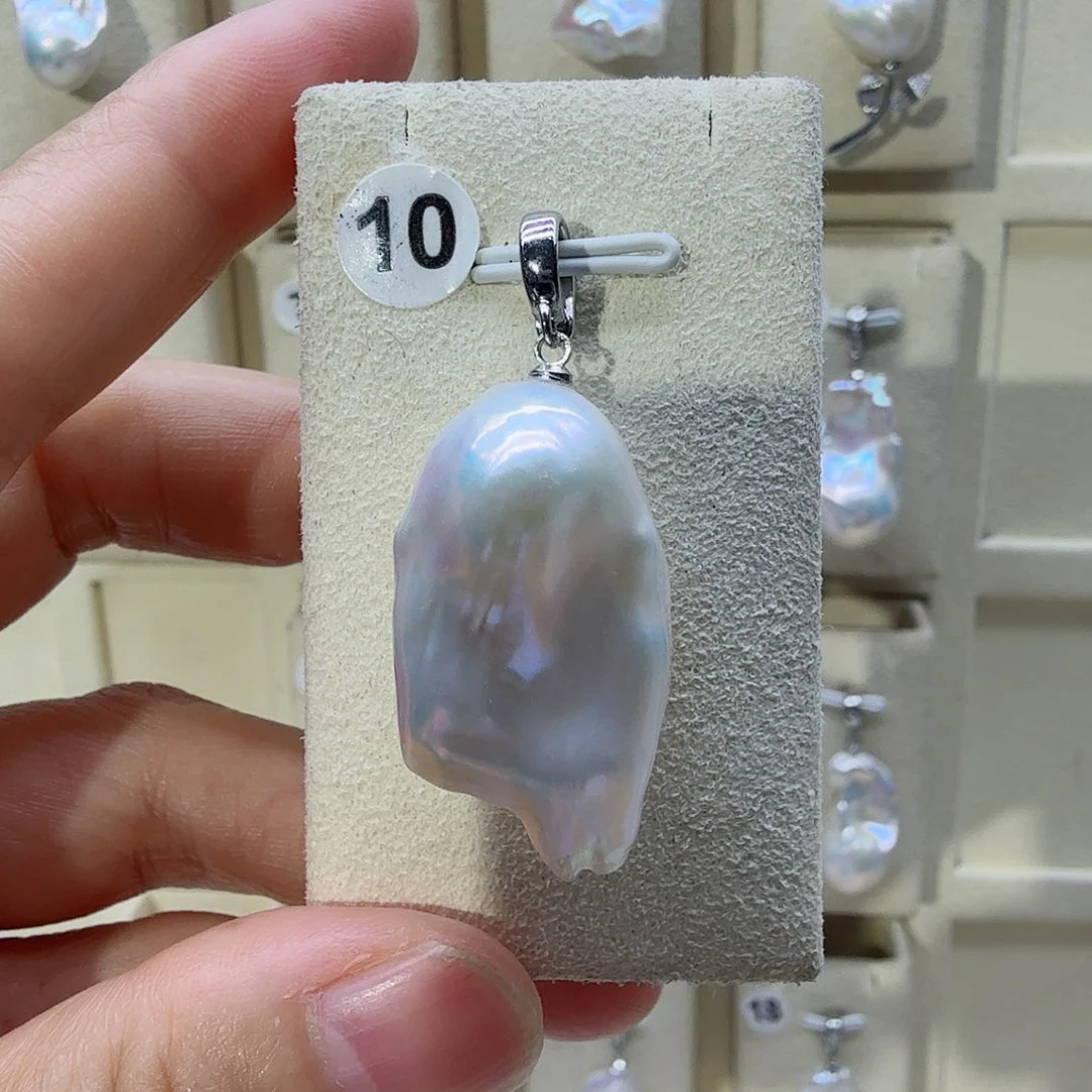 合金淡水珍珠颈饰