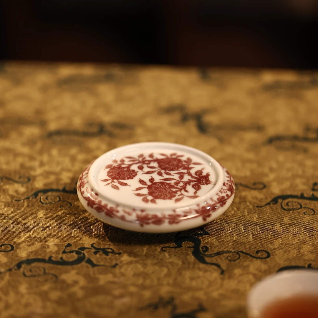 【悦生活】釉里红-勤义堂-山茶花盖置（qyt0112）