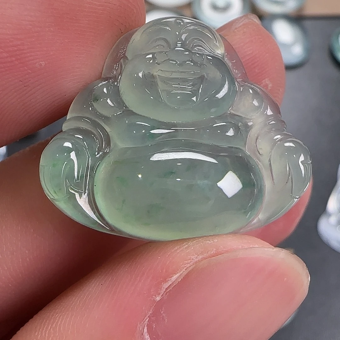 翡翠未镶嵌颈饰