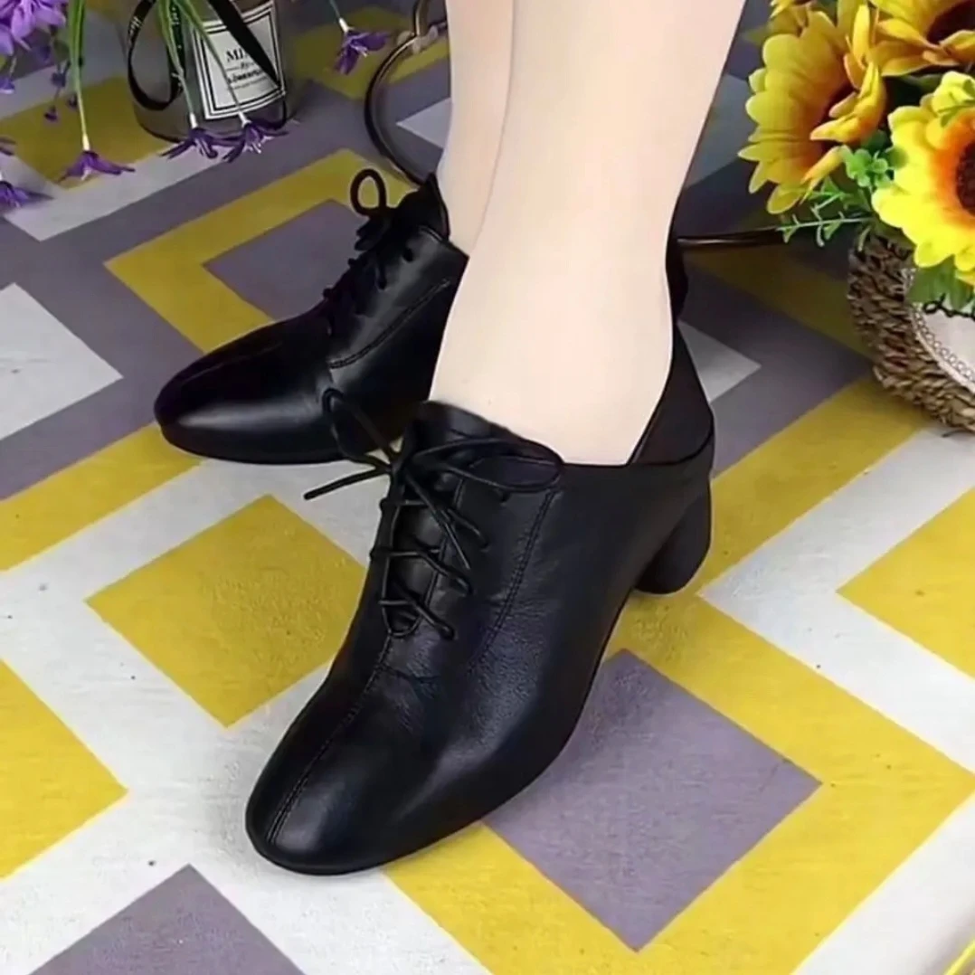 品牌断码舞蹈女鞋真软皮鞋2025春秋季新款单鞋时尚女士鞋子妈妈鞋