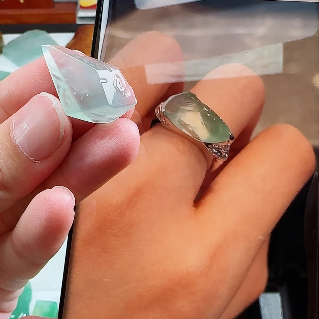 定制翡翠未镶嵌翡翠定制