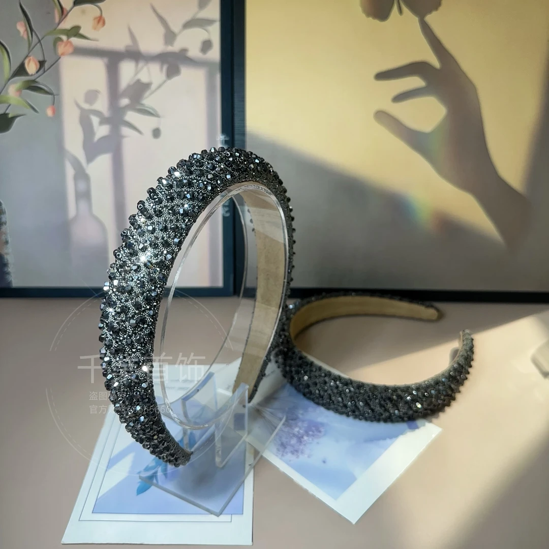 䛥。高级款倒齿新款韩版镶钻爱心高颅顶时尚百搭减龄发箍T0943