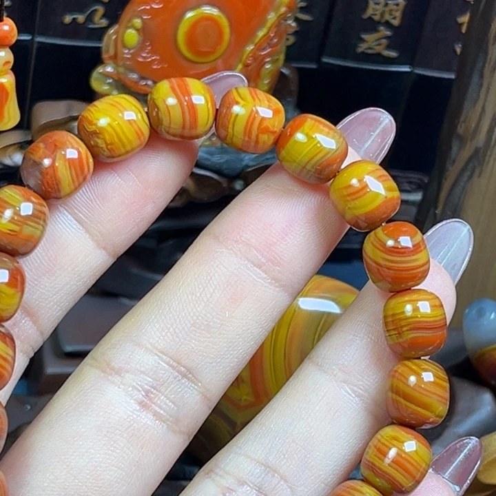 棋***）玛瑙/玉髓未镶嵌颈饰
