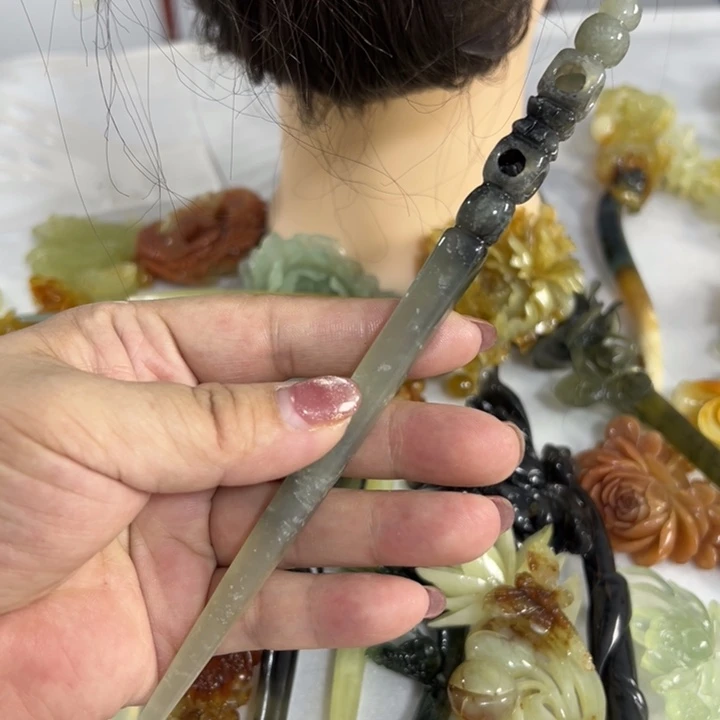 蛇纹石玉发饰未镶嵌