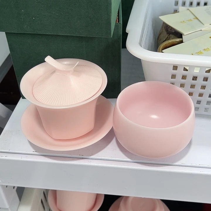 福利待遇多多哦哦哦