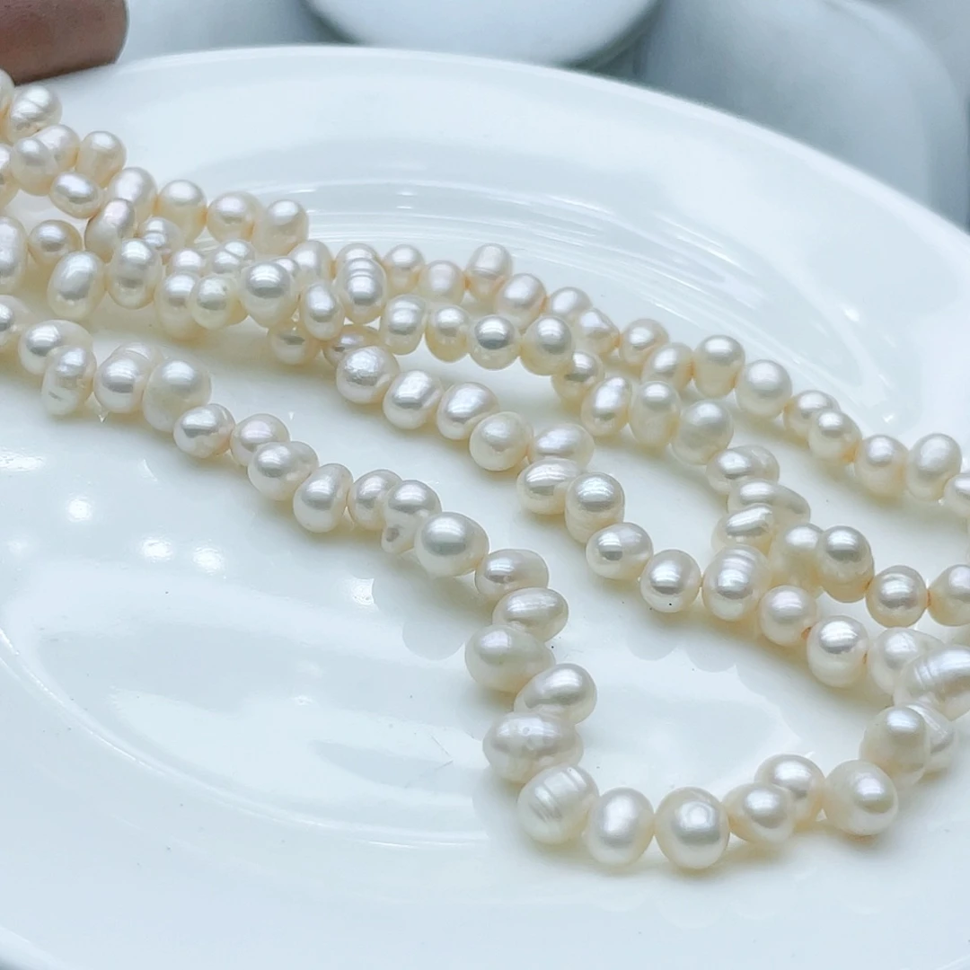 淡水珍珠颈饰钛钢
