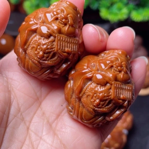 【闪购商品】手串/手链橄榄核35左右龙财手球