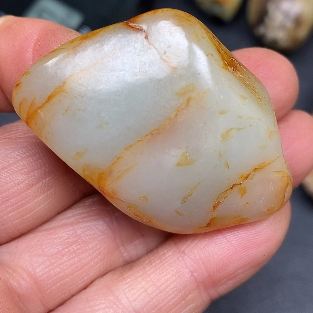 和田玉未镶嵌珠宝奇石