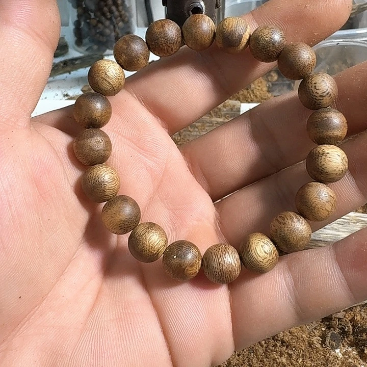 沉香碎屑沉香单圈圆珠1.0mm