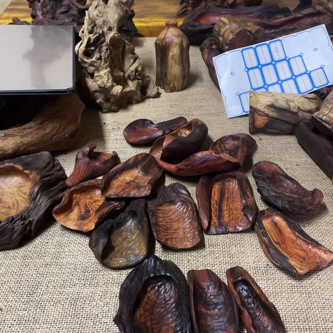 熊***朱花梨木类茶则00102