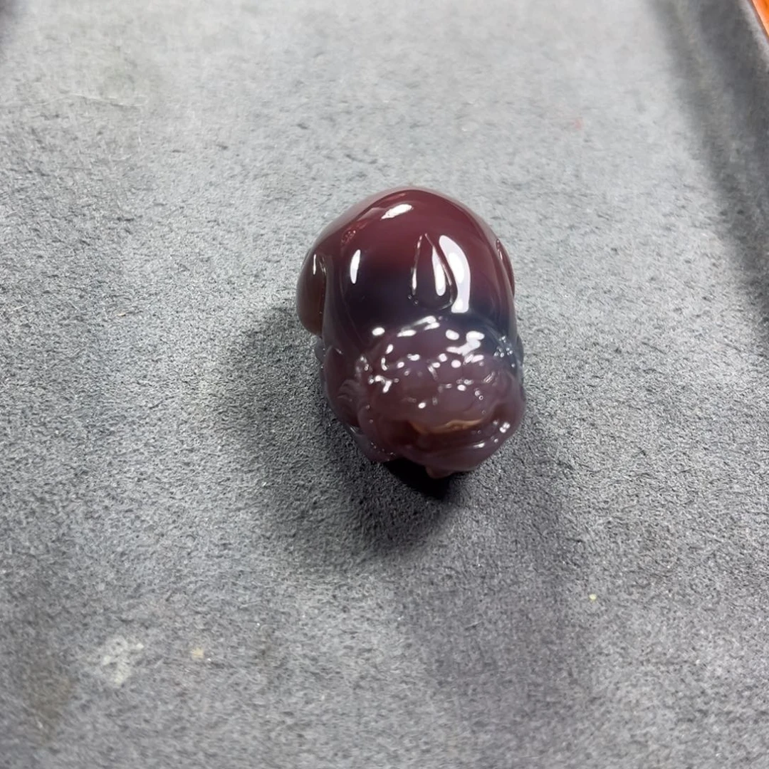 南红玛瑙未镶嵌貔貅挂件