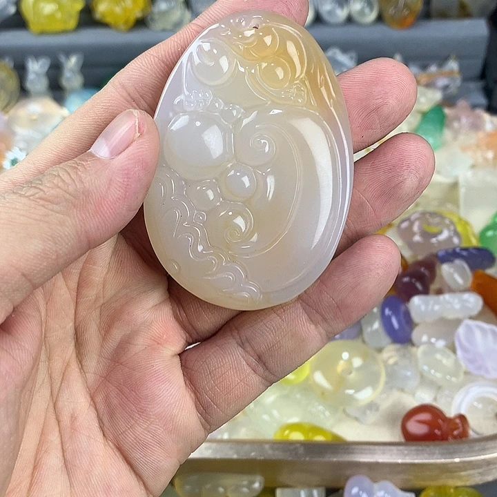 玛瑙/玉髓未镶嵌颈饰