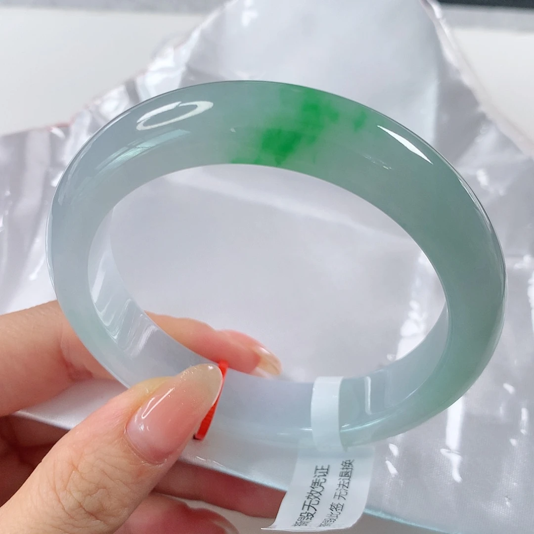 翡翠手镯未镶嵌 正圈①④②强推推荐⭐⭐⭐