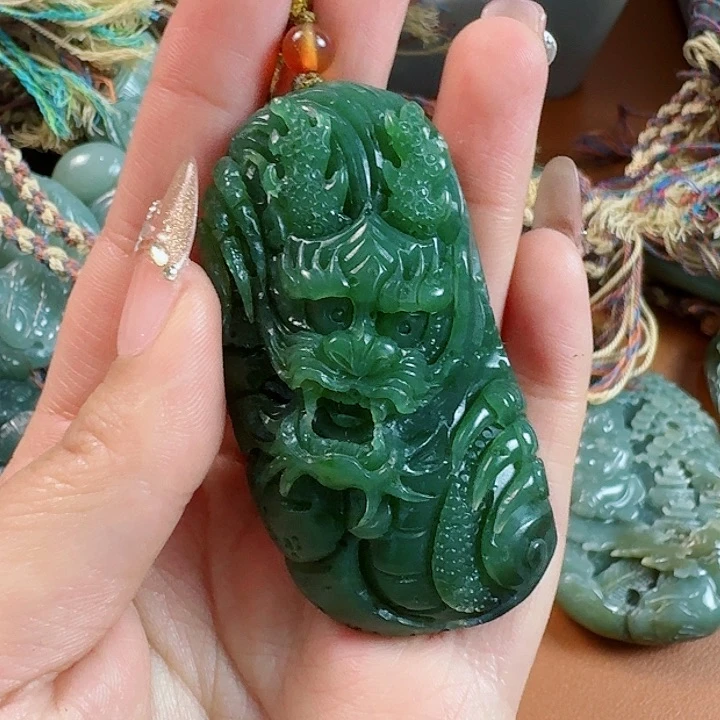 和田玉挂件未镶嵌