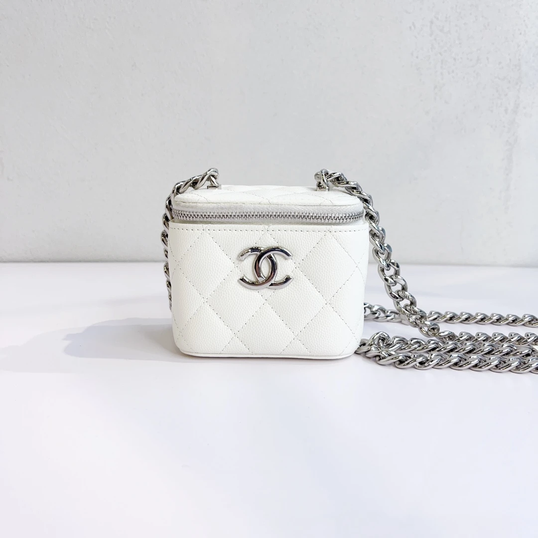 99新 Chanel/香奈儿 7姐北京专场/22S白色荔枝纹牛皮小盒子