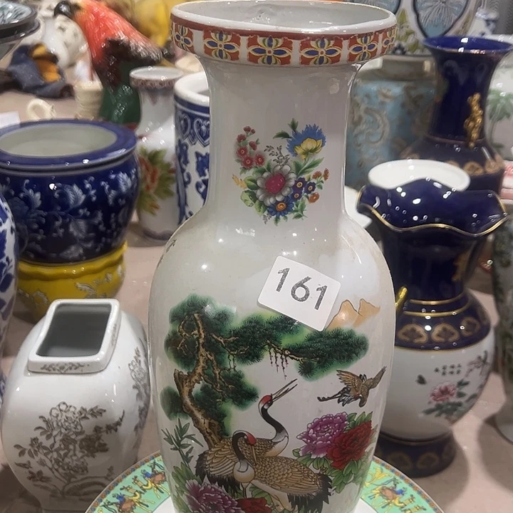 瓷片瑕。。。。。。。。。。。。。。