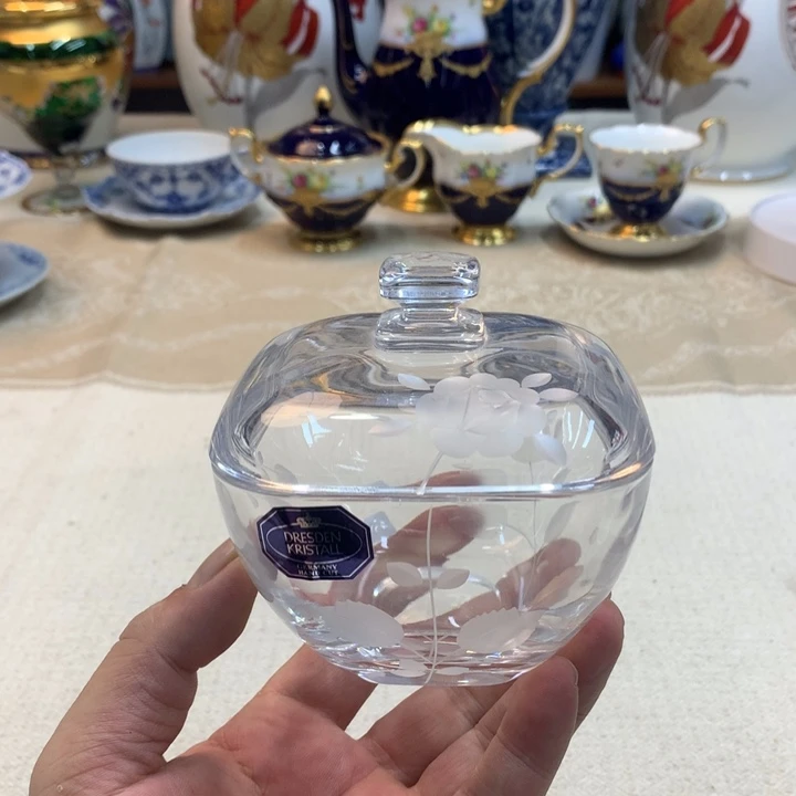 紫砂金瓷阁精品瓷器店