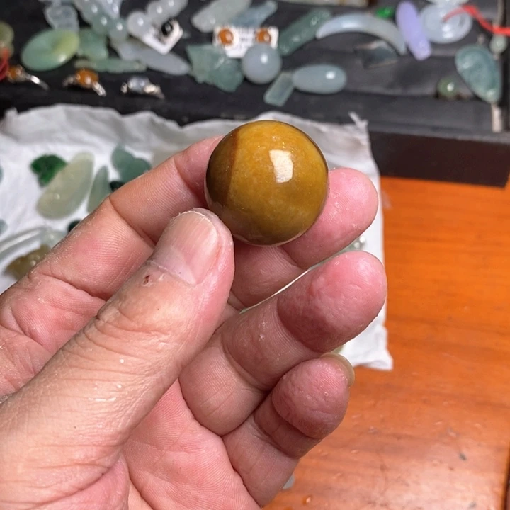 翡翠未镶嵌手链珠子