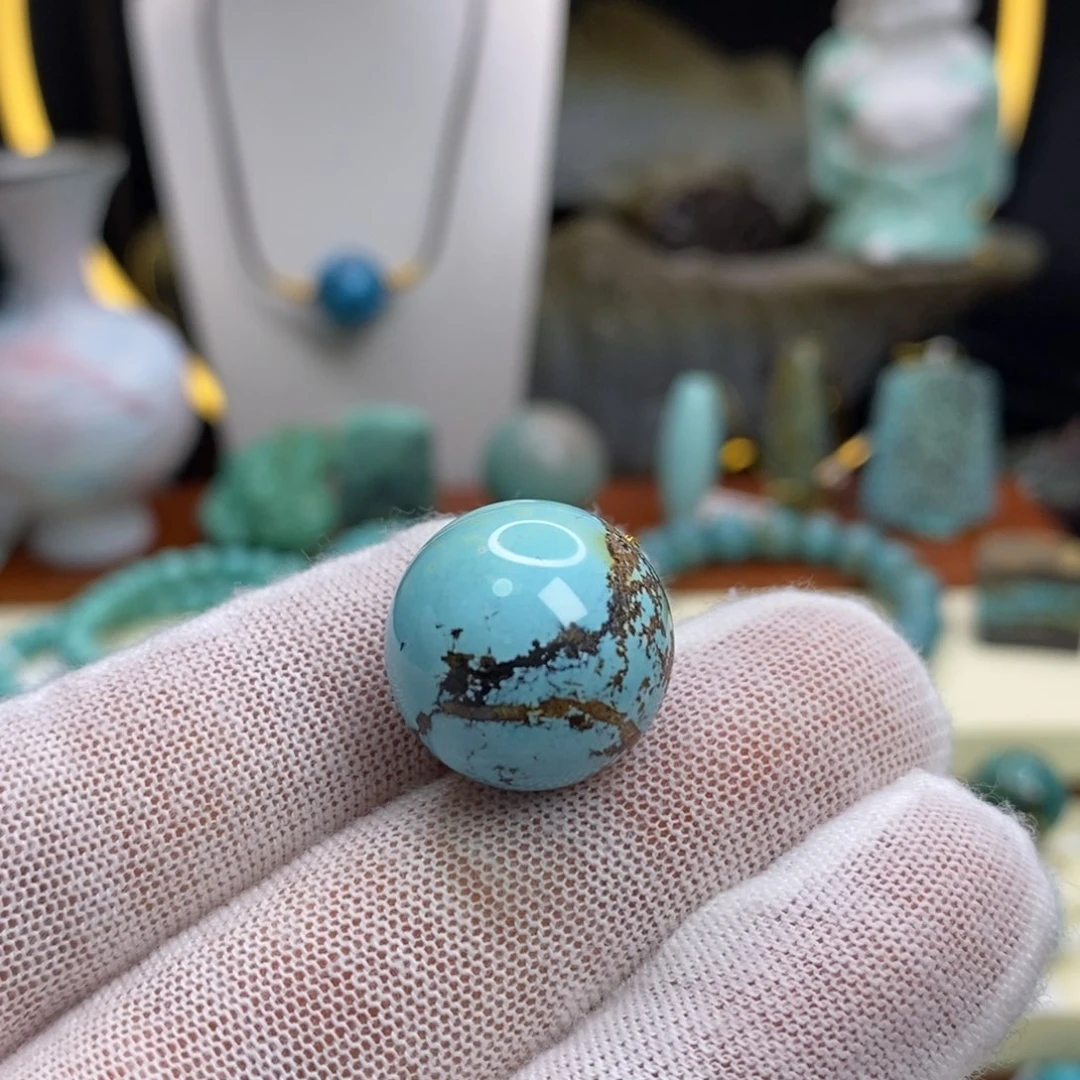 绿松石未镶嵌珠宝奇石18.3