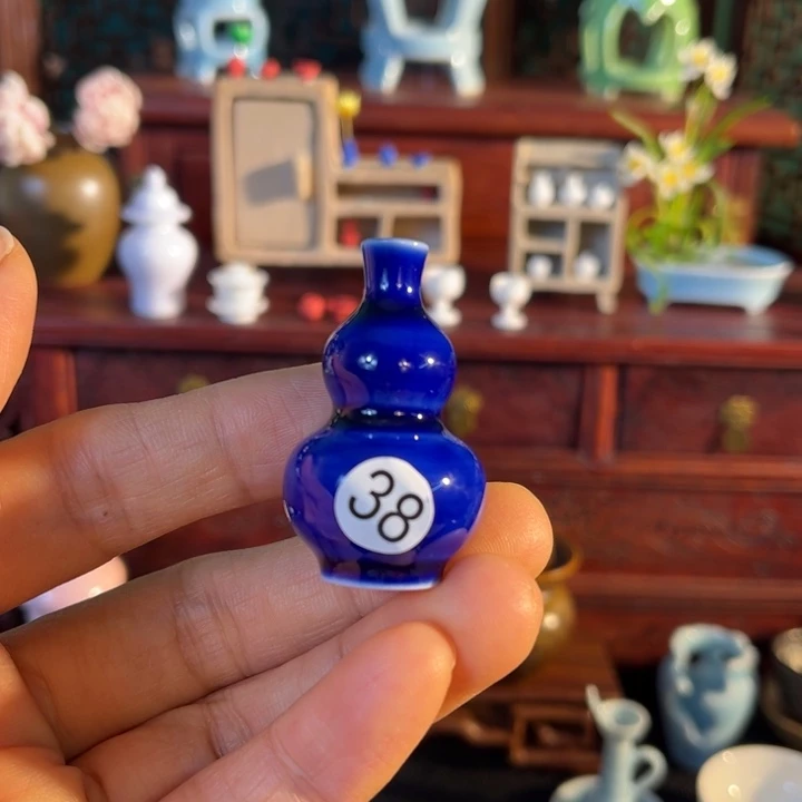 摆件微陶老王迷你花瓶