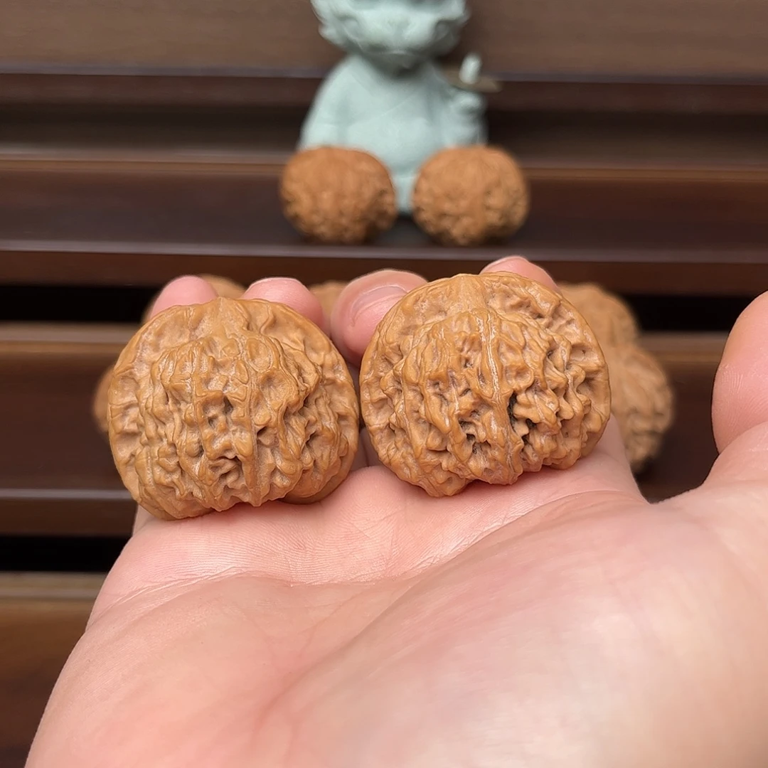 文玩核桃吊坠天地