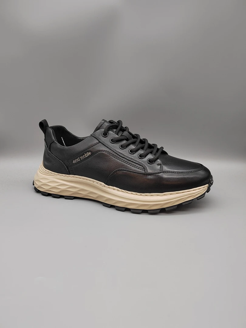 9266男士休闲真皮时尚百搭透气轻便软底舒适阿甘鞋男鞋