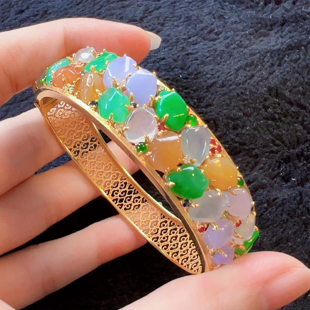 翡翠18K金镶嵌手镯签收后24小时鉴赏期