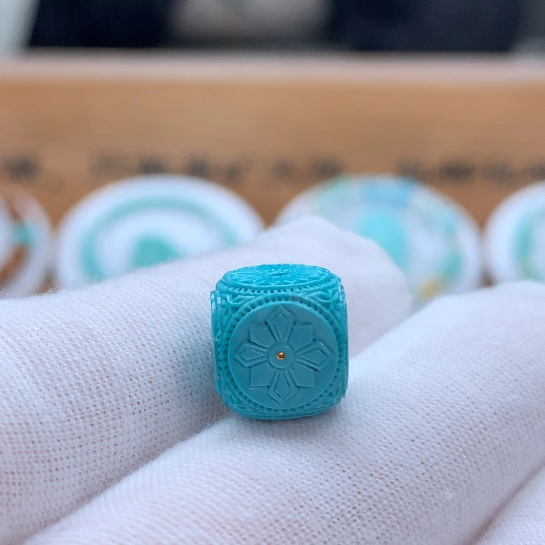 绿松石未镶嵌原矿绿松石六方配饰