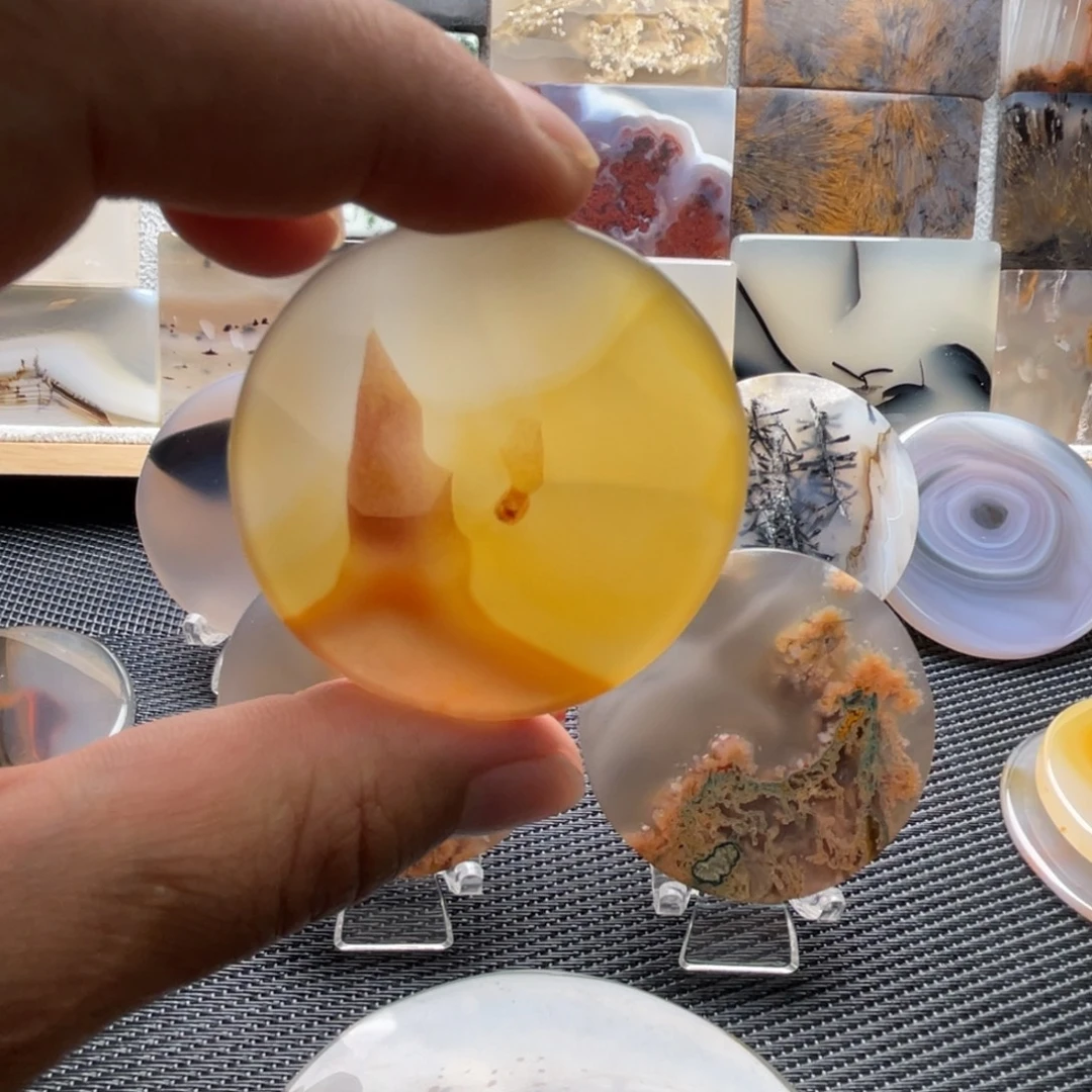 玛瑙/玉髓未镶嵌颈饰