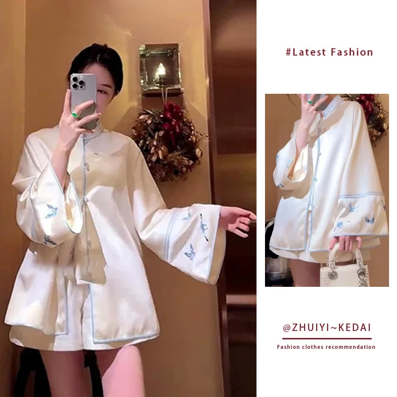 新中式高端国风白色显瘦蝴蝶印花外套女2025早春改良唐装宽松上衣