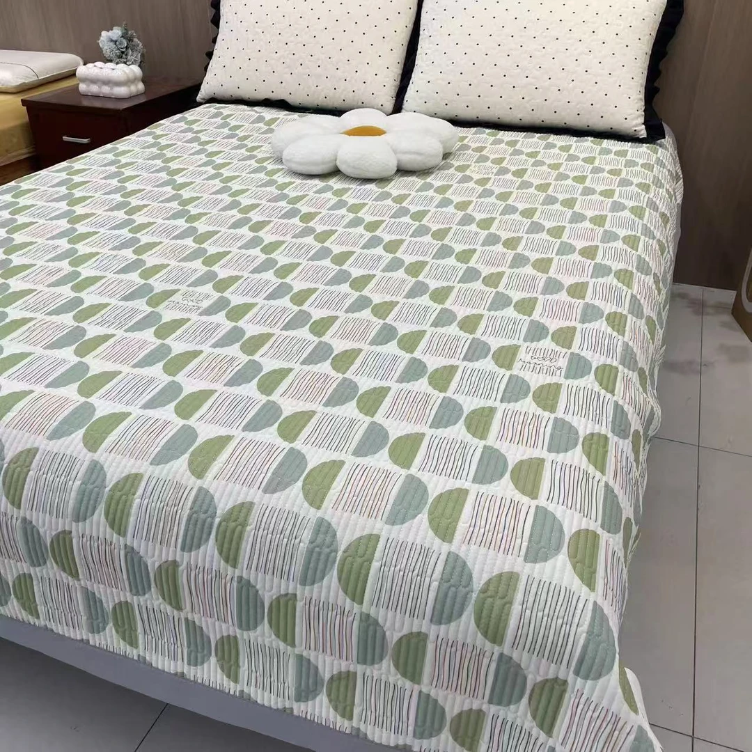 【圆梦-绿】床盖三层夹棉床盖榻榻米双面床垫防滑多功能机洗绗缝