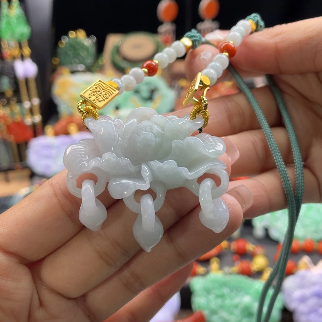 翡翠颈饰未镶嵌代编织